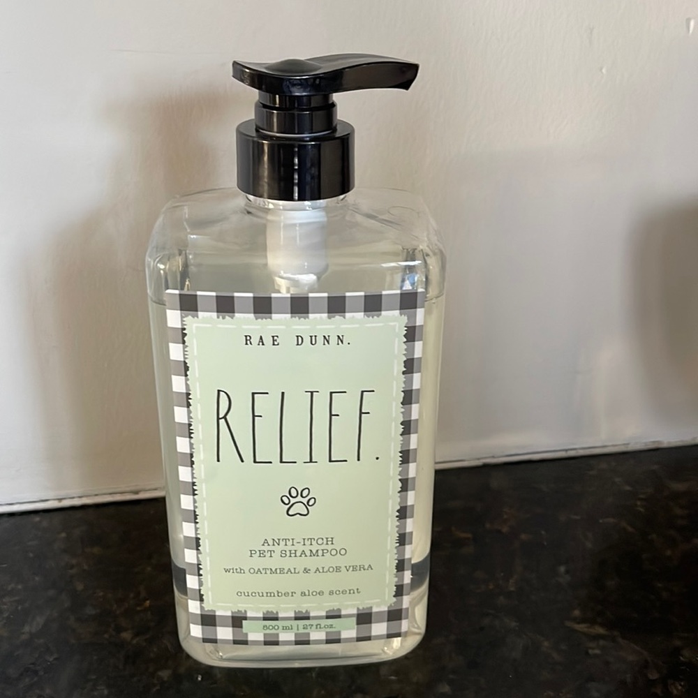 Rae Dunn - RELIEF - pet shampoo
